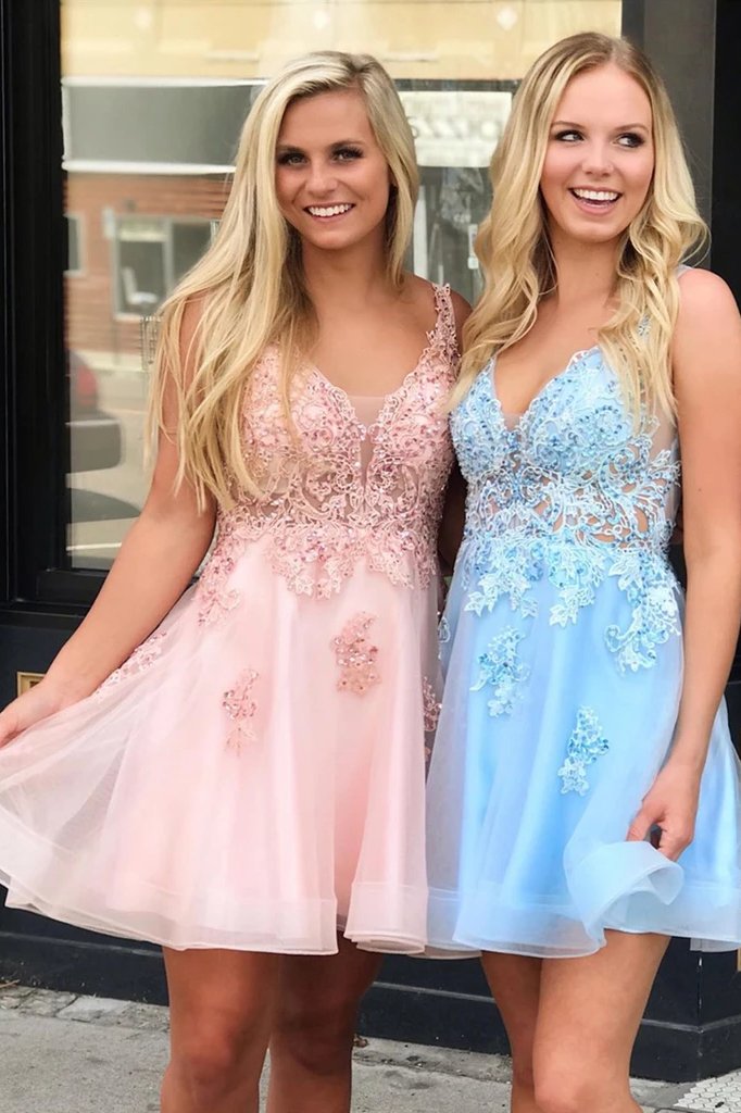 A-Line V-Neck Short Prom Dress with Lace Applique