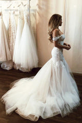 Stunning Off Shoulder Mermaid Lace Applique Wedding Dresses with Tulle Skirt