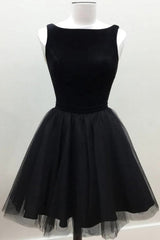 A-Line Jewel Short Black Tulle Homecoming Prom Dress