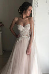 A-Line Sweetheart Boho Bridal Gown, Lace Applique Wedding Dresses