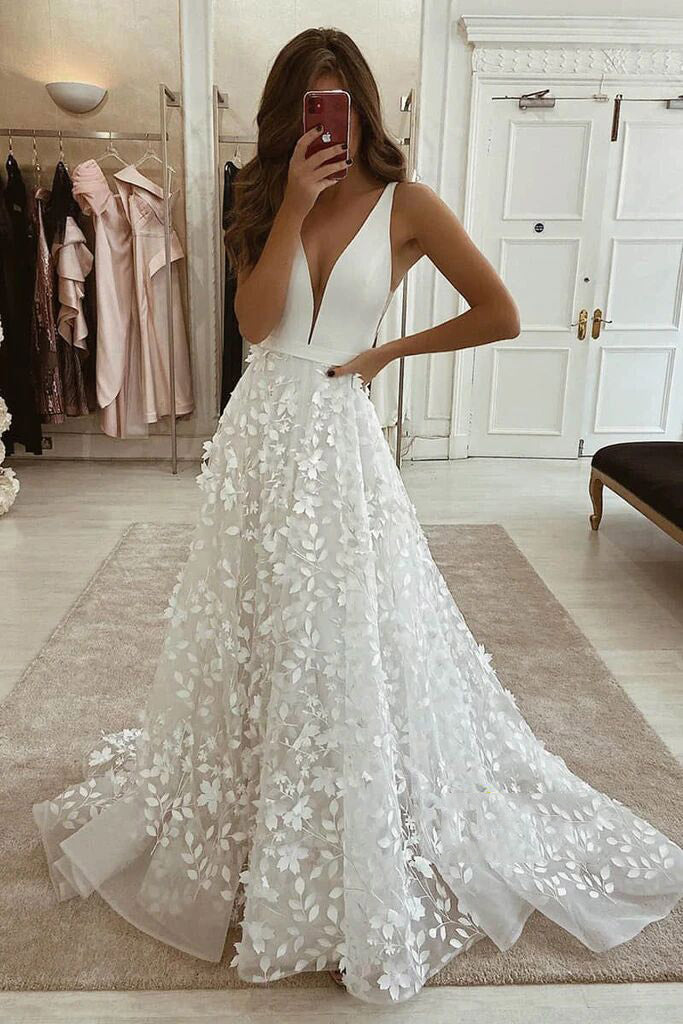 A-Line Bohemian Lace Applique Beach Wedding Dress