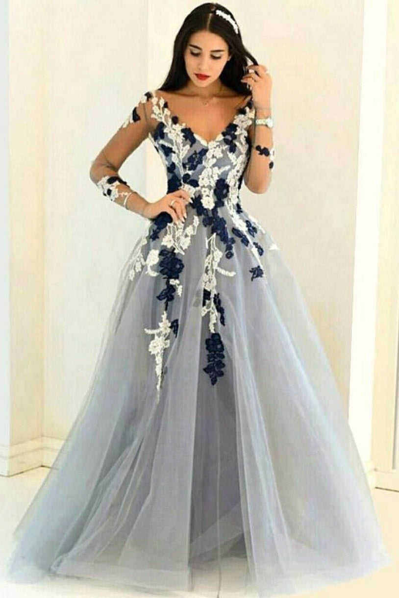 A-Line/Princess V-Neck Tulle Appliques Prom Dress with Long Sleeves