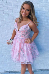 A-Line V-Neck Pink Homecoming Dress, Short Prom Dresses with Appliques