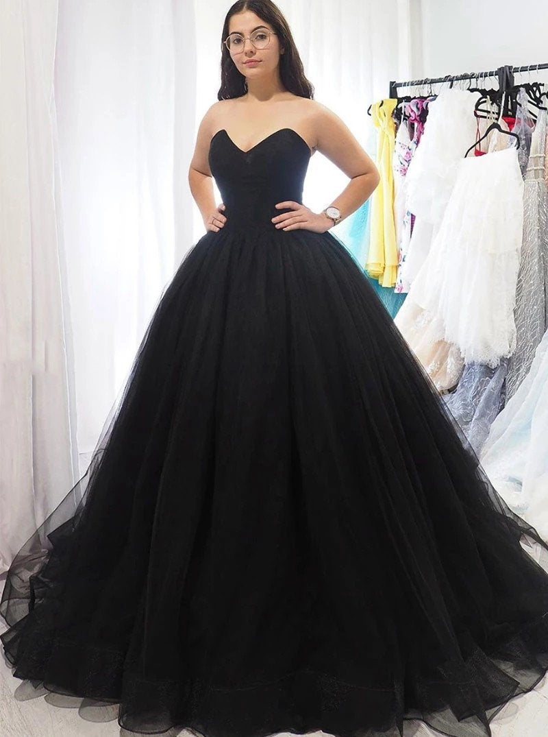 Sweetheart Tulle Ball Gown Black Long Formal Prom Dresses