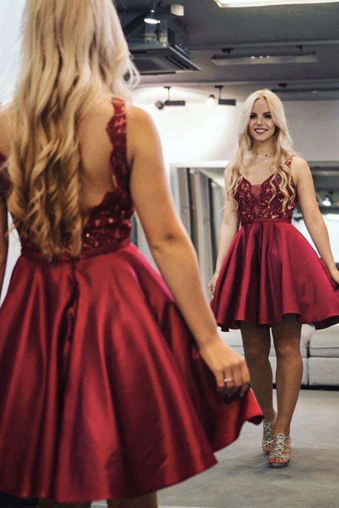 A-Line V-Neck Burgundy Satin Homecoming Dresses with Appliques