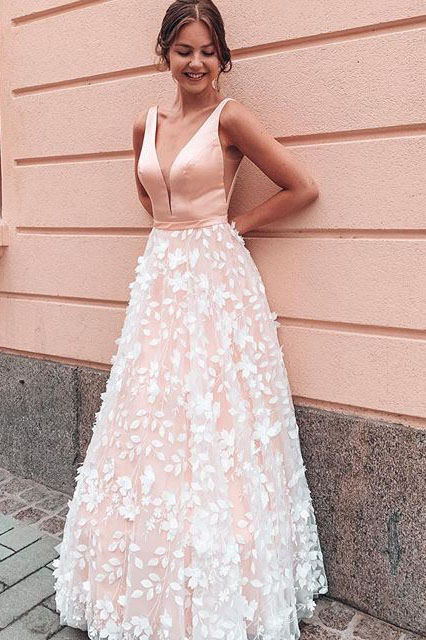 A-Line V-Neck Sleeveless Floor Length Prom Dresses with Applique