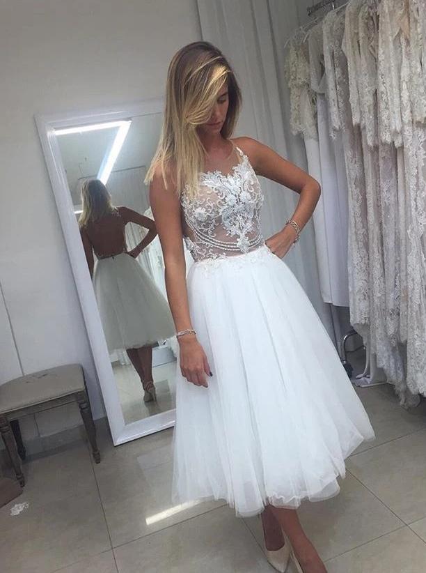 A-Line Short Backless Wedding Dresses, Lace Applique Short Bridal Gown