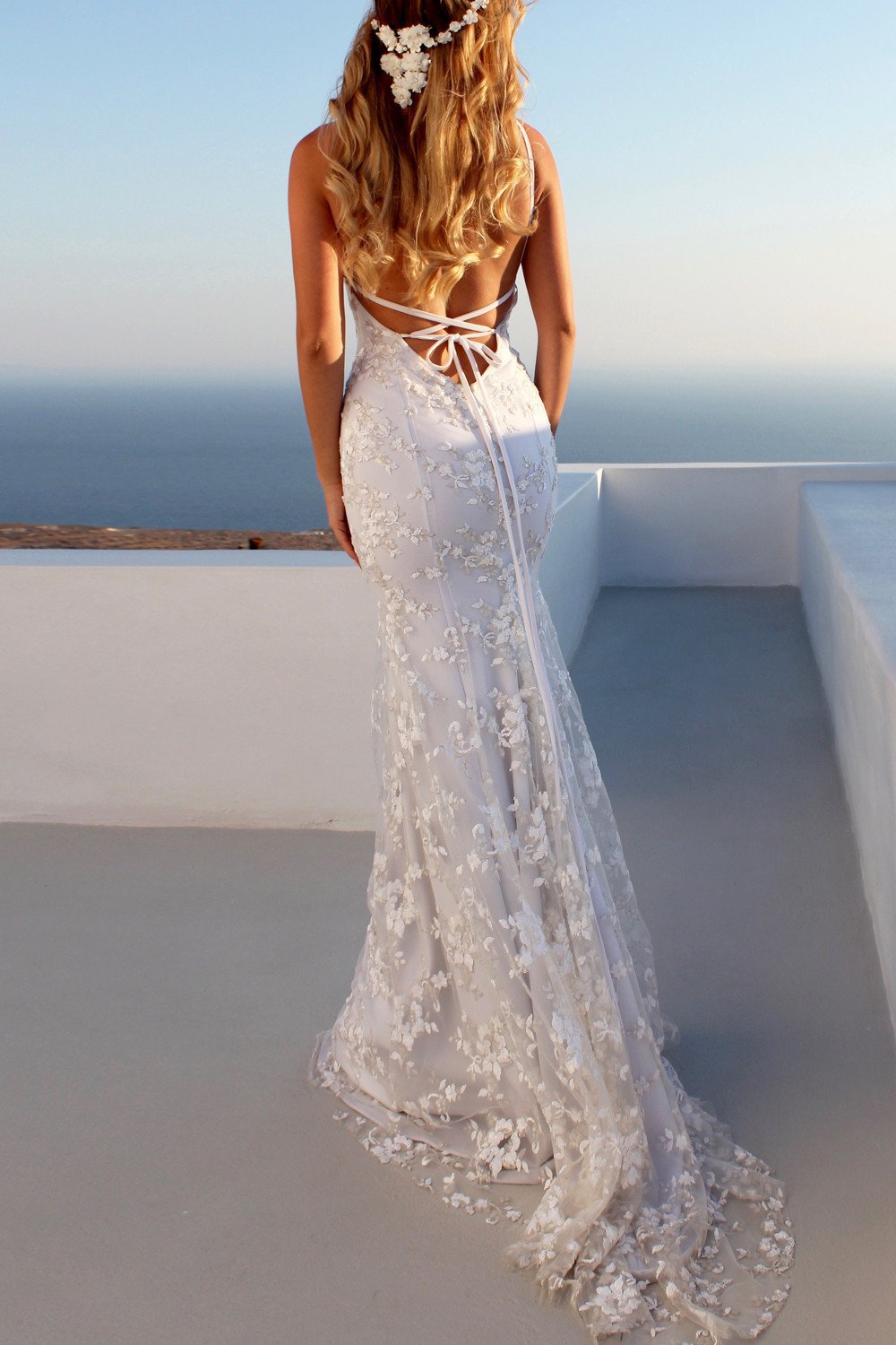 Fancy Backless Mermaid White Lace Tulle Wedding Dress