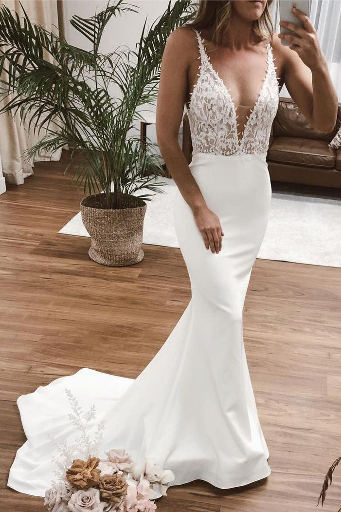 Lace Ivory Sheath V-Neck Sleeveless V-Back Wedding Dress