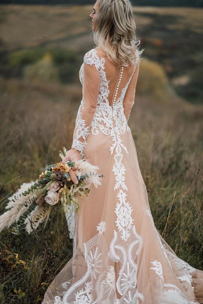 Elegant Long Sleeves Boho Sheath Wedding Dress with Appliques