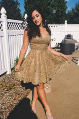 A-Line Lace Applique V-Neck Short Prom Homecoming Dress